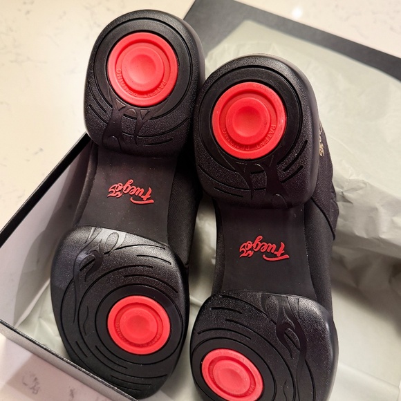 Fuego Dancing Shoes - BRAND NEW - Picture 3 of 4